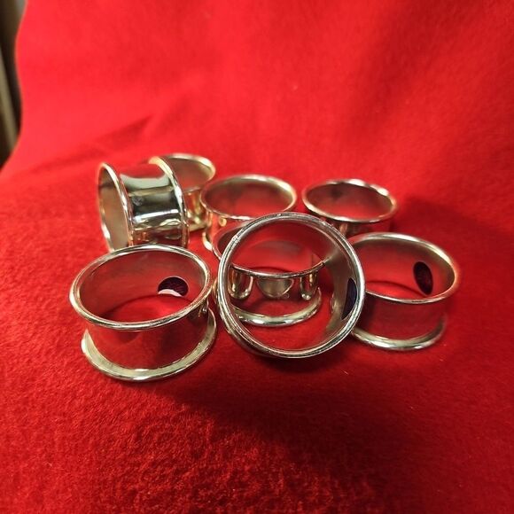 Vintage Set of 8 silver plated napkin rings Hong Kong 1.75"W x 1"H  (#EV1727) - Picture 2 of 8